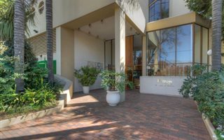 3 Bedroom Apartment in Melrose North