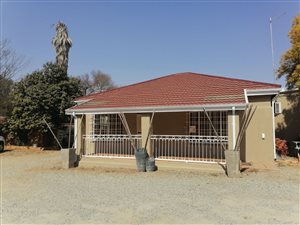 Commercial space in Largo