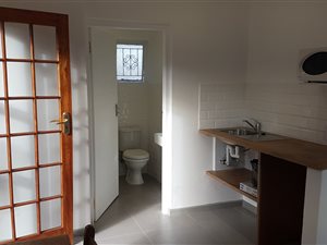 1 Bed Apartment in Valmary Park