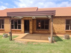 3 Bed Townhouse in Willow Park Manor