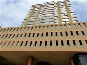 2 Bed Apartment in South Beach