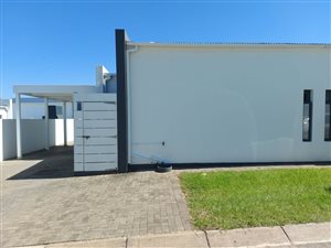 2 Bed Townhouse in Nahoon Valley