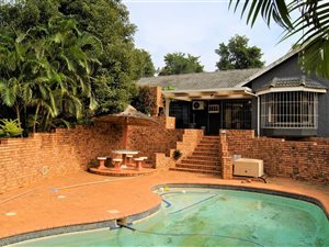 3 Bed House in Richem