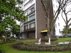 2 Bed Apartment in Pinetown Central