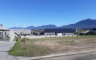 600 m² Land available in Blue Mountain Village