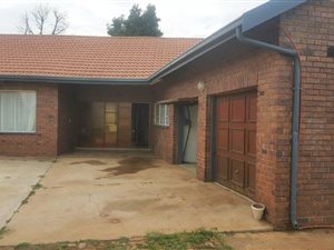 9304 m² Farm in Rand Collieries