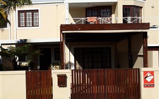 3 Bedroom Duplex in Paradyskloof