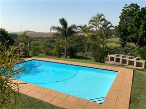 2 Bed House in Manor Estates