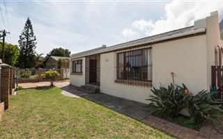 4 Bedroom House in Kleinmond