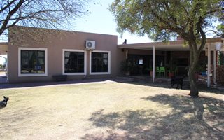 2 ha Farm in Mantevrede