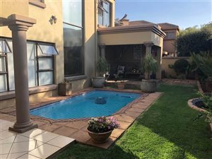 3 Bed House in Highveld