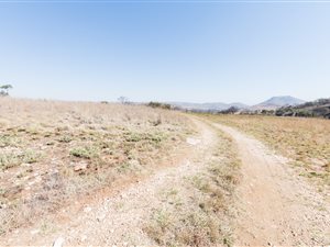 21 ha Land available in Hennops River