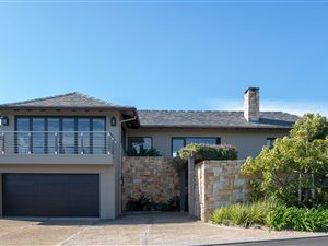 5 Bed House in Arabella Country Estate