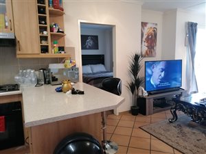 1 Bed Apartment in Vereeniging Central