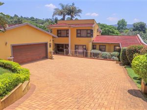 4 Bed House in Montrose