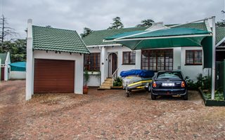 3 Bedroom House in Monument