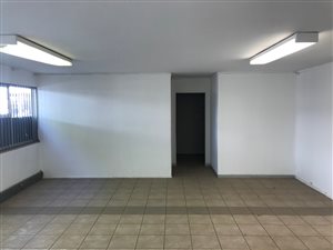 555 m² Industrial space in Grand Central