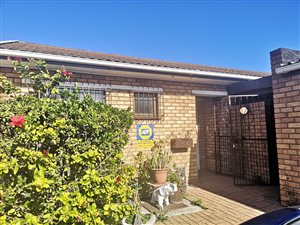 2 Bed House in Sonnekuil
