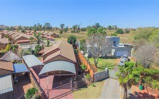 3 Bedroom House in Pierre van Ryneveld