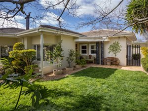 4 Bed House in Steynsrust