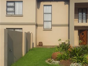 5 Bedroom House in Monavoni