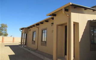 2 Bedroom Cluster in Dassierand