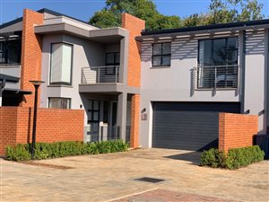 3 Bed Townhouse in Waterkloof