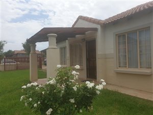 3 Bed House in Masada
