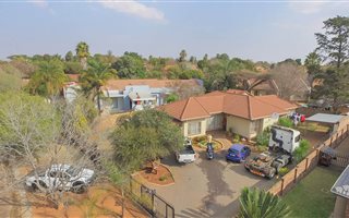 3 Bedroom House in Pierre van Ryneveld