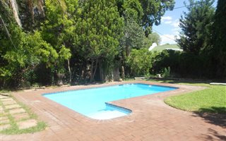 4 Bedroom House in Monument Heights
