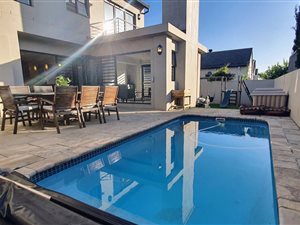 4 Bed House in Durbanville Hills