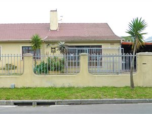 5 Bed House in Crawford