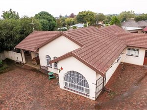 4 Bed House in Atlasville