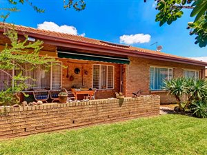 2 Bed Townhouse in Douglasdale