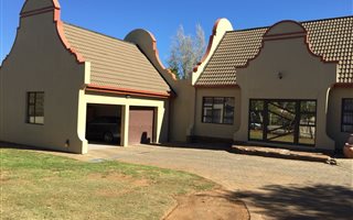 4 Bedroom House in Helicon Heights