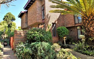 2 Bedroom Duplex in The Hill
