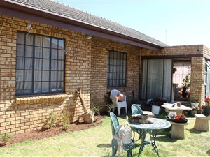 3 Bed Townhouse in Riversdale