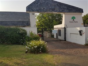 2 Bed Townhouse in Corlett Gardens