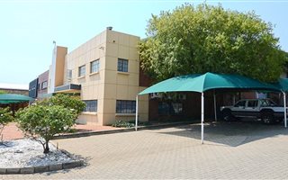 3645 m² Industrial space in Linbro Park