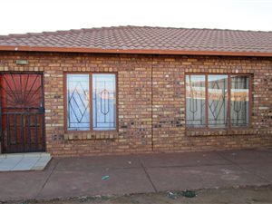 2 Bed House in Soshanguve