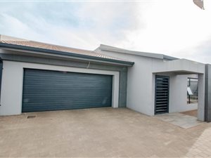 3 Bed House in Lenasia