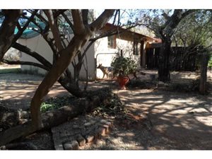 1 Bed Garden Cottage in Monavoni