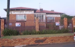 3 Bedroom House in Crosby