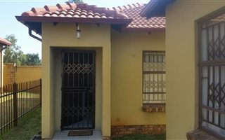 3 Bedroom Townhouse in Heatherview