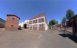 1575 m² Industrial space in Isando