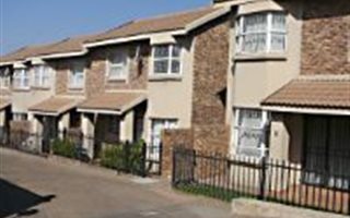 2 Bedroom Duplex in Birchleigh