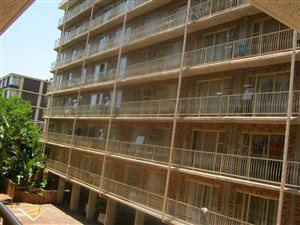 2 Bed Apartment in Silverton