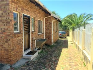 3 Bedroom House in Bramley View