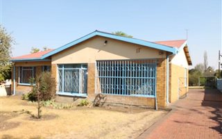 3 Bedroom House in New Bethal East