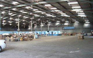 3300 m² Commercial space in Prolecon